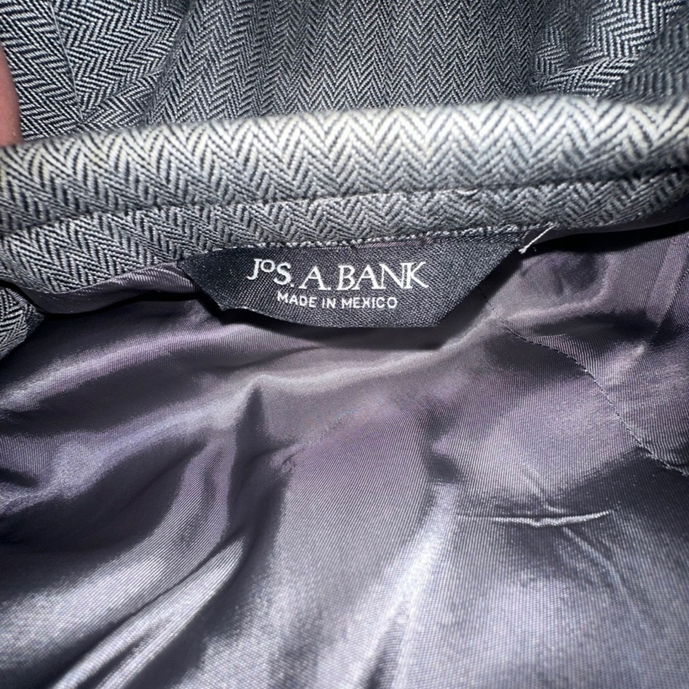 JoS. A. Bank Men’s Silk & Camel Hair Gray Herringbone Blazer Sport Coat 44R - Picture 6 of 11